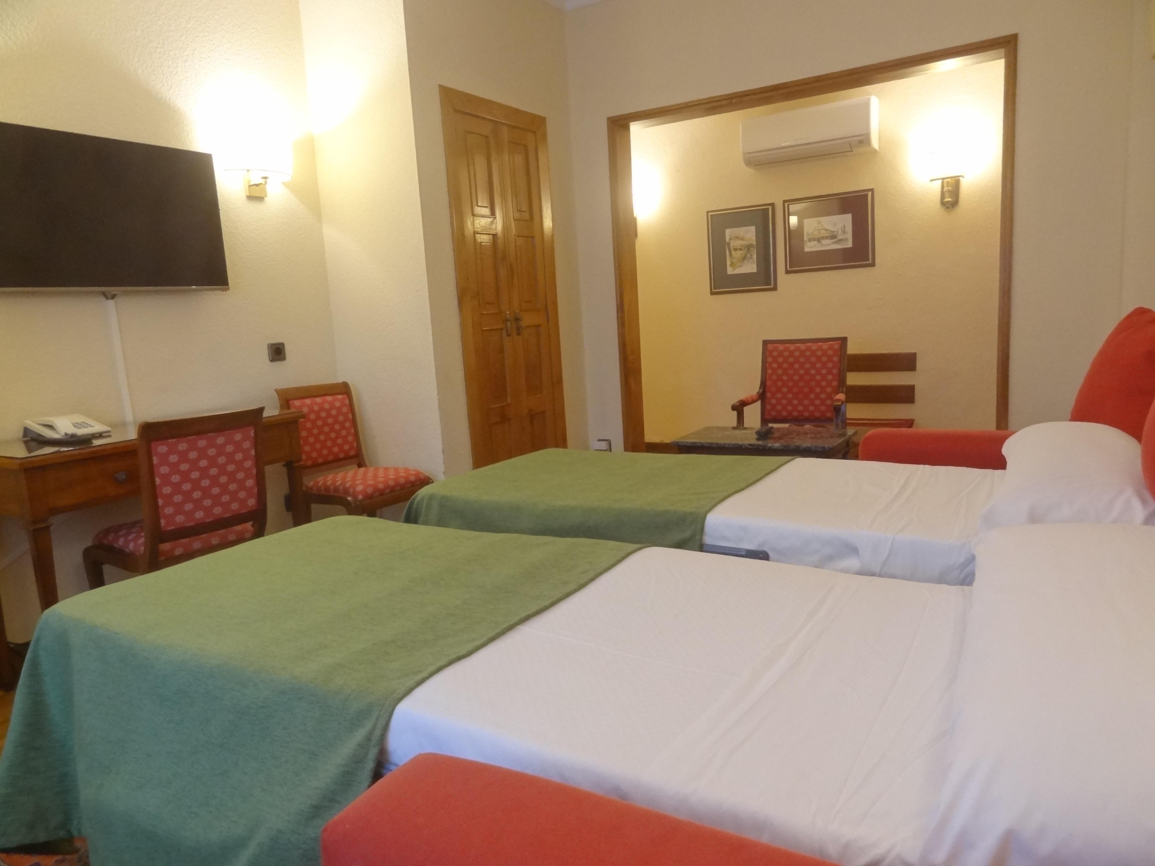 Hotel Hernan Cortes Gijon Exterior photo