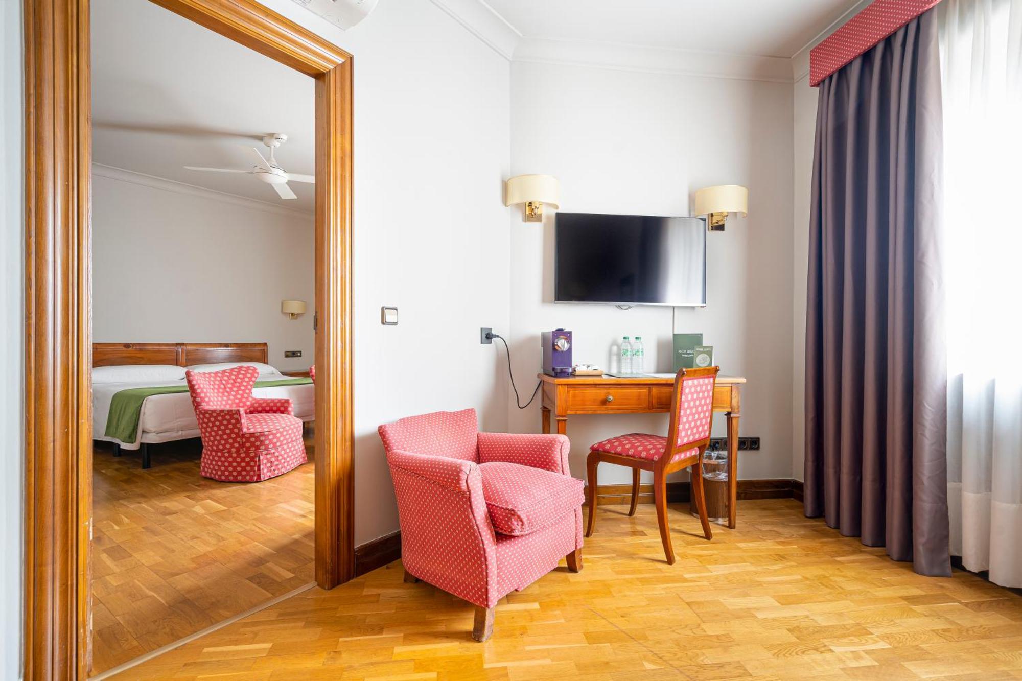 Hotel Hernan Cortes Gijon Exterior photo